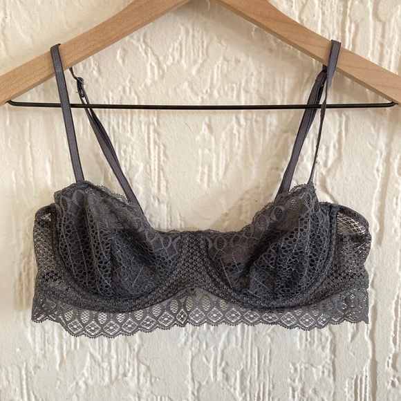 Candie's Other - Candie’s Gray Lace Bralette Size 34B